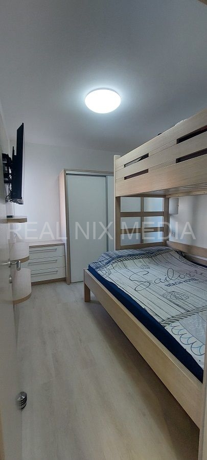 Apartman na moru  Prodaja  Privlaka  Privlaka