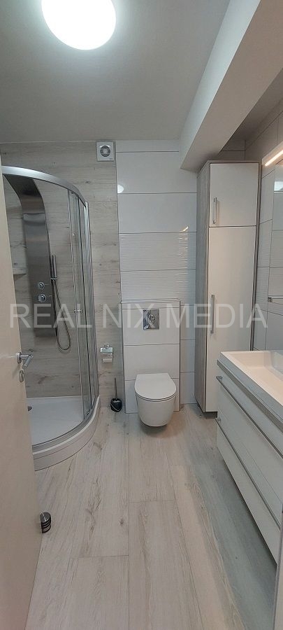 Apartman na moru  Prodaja  Privlaka  Privlaka