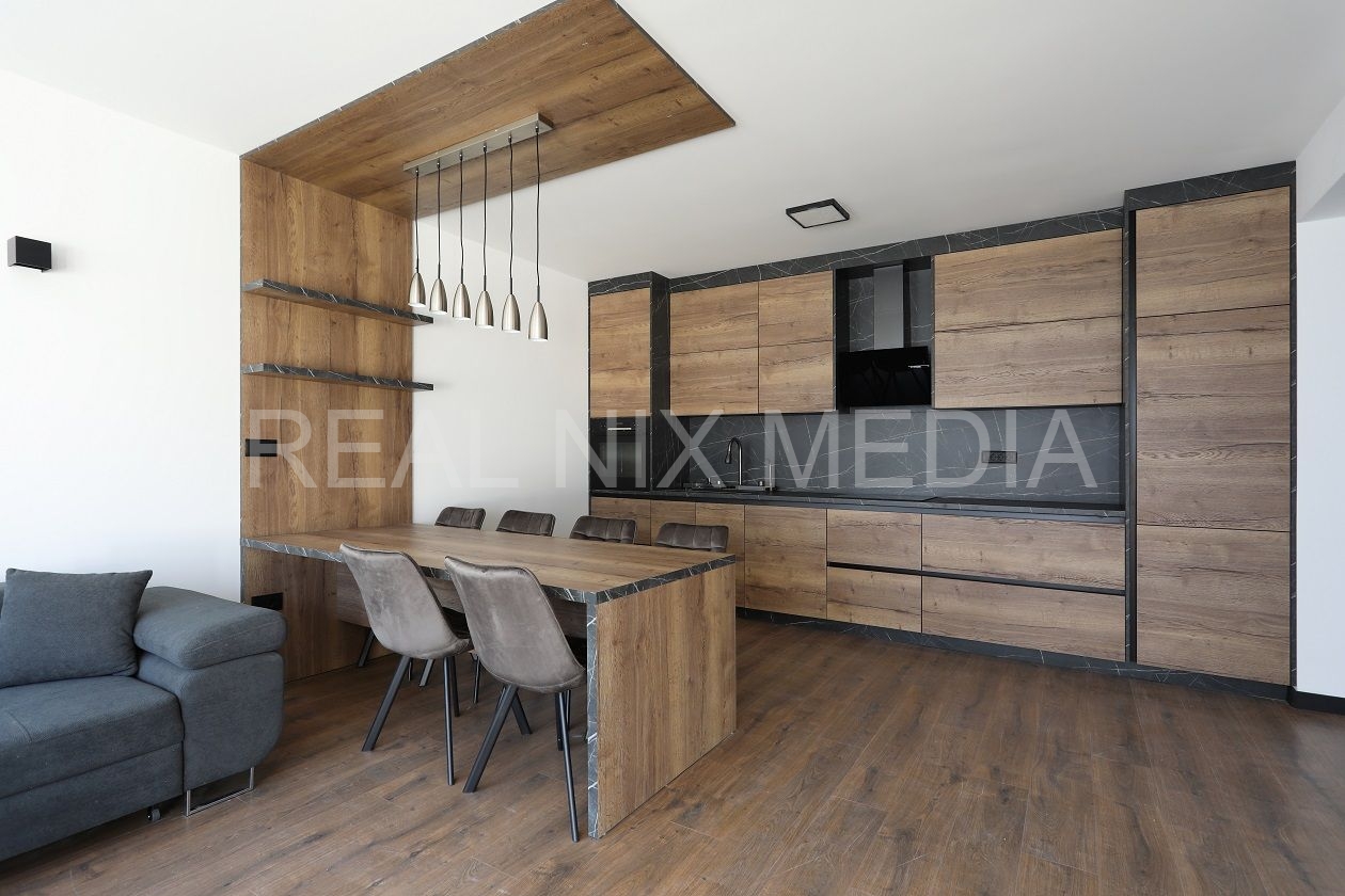 Apartman s okućnicom  Prodaja  Privlaka  Privlaka