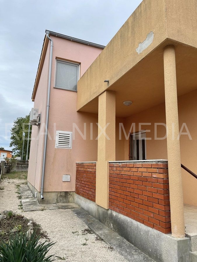 Samostojeća kuća  Prodaja  Vrsi  Zukve