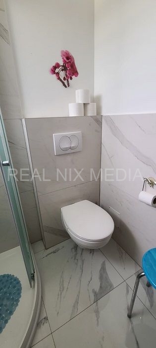 Stan u zgradi  Prodaja  Vrsi  Zukve