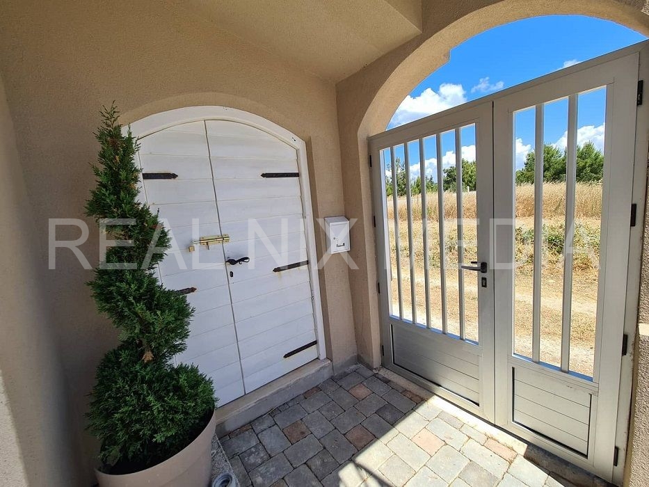 Kuća na moru  Prodaja  Privlaka  Privlaka