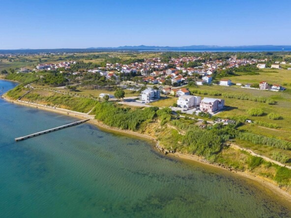 Građevinsko zemljište  Prodaja  Privlaka  Privlaka