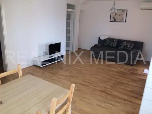 Apartman na moru  Prodaja  Privlaka  Privlaka