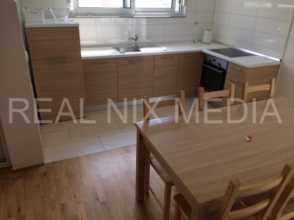 Apartman na moru  Prodaja  Privlaka  Privlaka